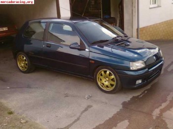 Clio williams