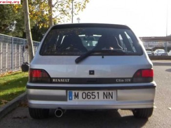******   clio 16v de estreno ******.