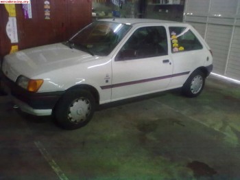 Ford fiesta 1.1 450€