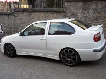 Cordoba 1.8t 20v 4000€ 