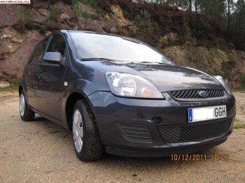 Vendo ford fiesta 1.4tdci 70cv, 07/2008, 107.000km, 5400 €. 