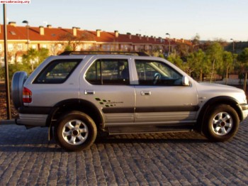 Opel frontera 2.2dti sport limited