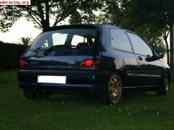 Clio williams vendo o cambio