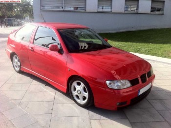 Se vende seat cordoba 1.9 tdi 90cv sport 3p: 2.450€€€ 