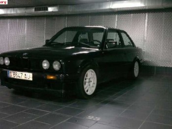 Vendo bmw 318i e30