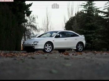 Mazda 323f v6 1700€ o cambio por mk2