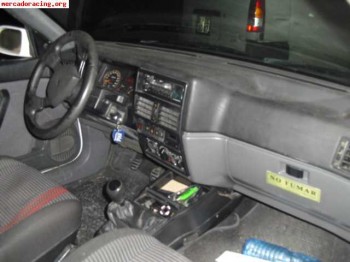 R19 1.8 16v  1000€  92.000km, como nuevo