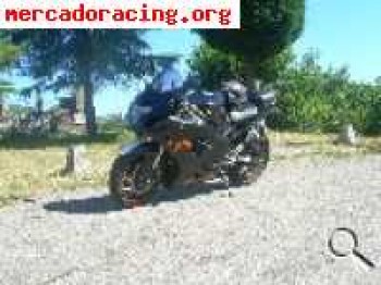 Suzuki gsxr 600 2005, acepto coche