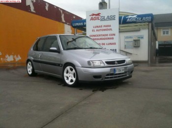 Se vende o cambia citroen saxo vts