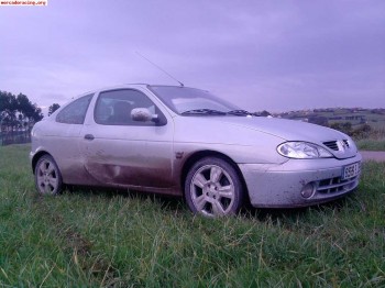 Renault megane coupe 2.0 16v 1500€(averia) |por ax , bmw