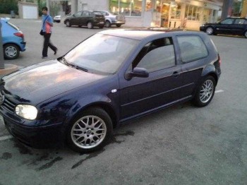 Se vende golf gti serie iv 