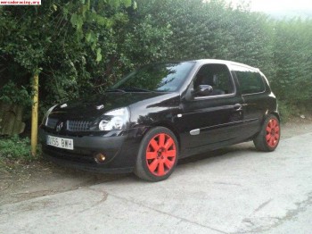 Se vende clio swap 182cv 3500 euros