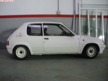 Se vende o se cambia peugeot 205 rallye