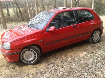Clio 16v