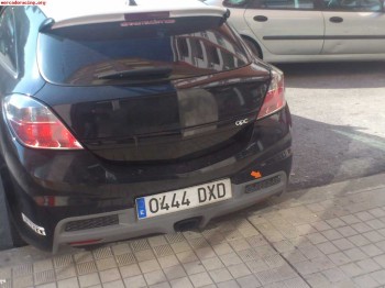 Se vende o cambia opel astra opc