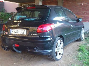 Se vende 206 rc
