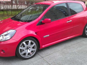 Clio sport 200cv acepto cambios.