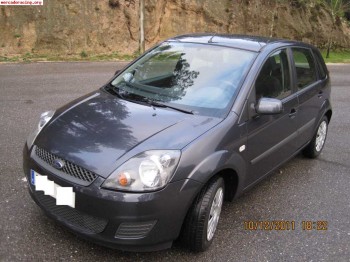 Vendo ford fiesta 1.4tdci 70cv, 07/2008, 107.000km, 5400 €. 