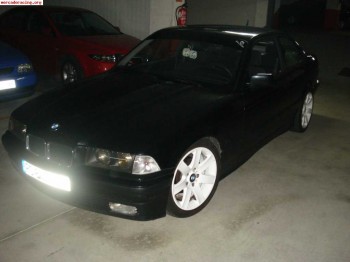 Se vende o se cambia bmw 325i coupe