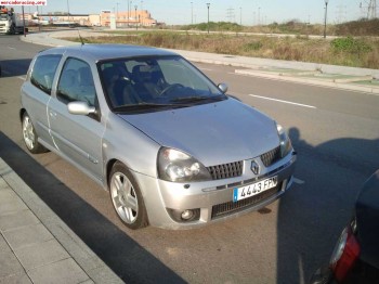 Clio sport 2 3.800 euros