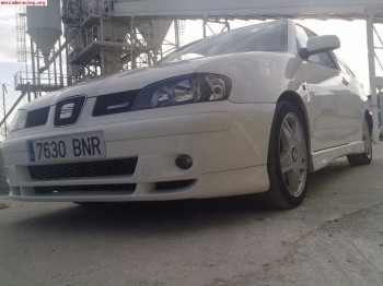 Vendo/cambio cordoba cupra y accent de la copa