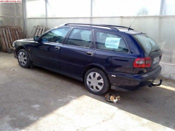 Se vende volvo v 40