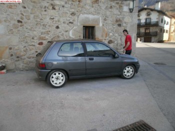Clio 16v fase1