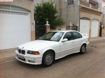 Bmw 325i e36 2500€