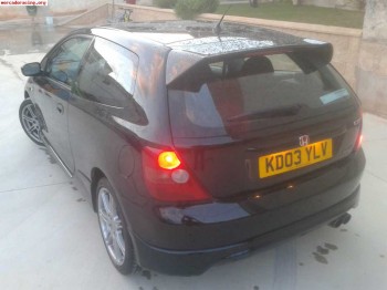 Civic type r 5.200e