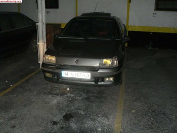 Clio 16v