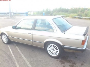 Bmww e30 320i