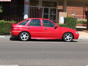 Vendo ford escort xri del 98 5p 900€