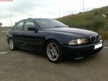 Bmw serie 5 530d pack m 6.500€