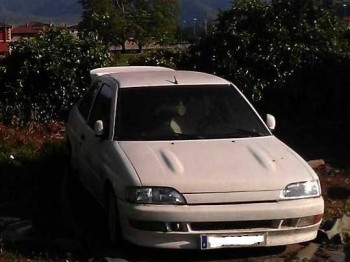 Cambio cuatro coches por bmw e30, e36, mercedes 190.o por co