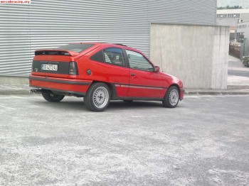 Cambio vendo kadett impecable