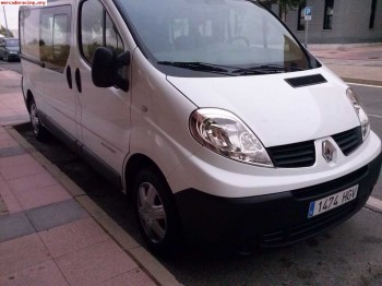 Renault trafic larga 6 plazas    2011  11500e