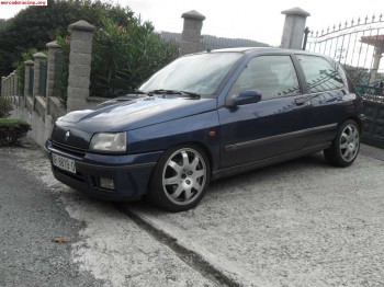 Renault clio 1.8 16v