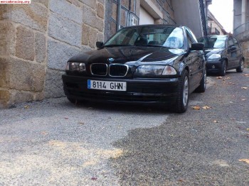 Se vende o cambia bmw320d