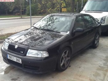 Se vende skoda octavia vrs 3500. €