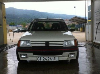 Peugeot 205 1.9 gti 