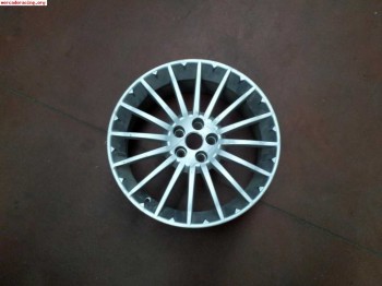 Vendo llanta 17 multiradio original nueva alfa romeo gt