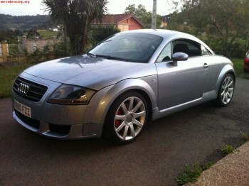 Audi tt 225 quattro lok v6  2002