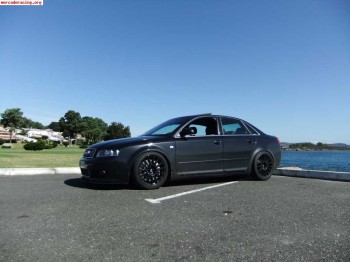 Audi a4 1.8t impoluto y cargado de estras