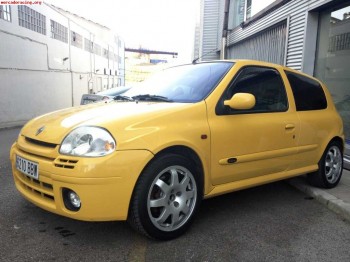 Renault clio sport mejorado!!!!!
