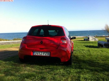 Clio sport f1 team r27