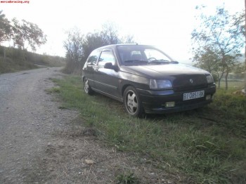 Clio 1.8 rsi