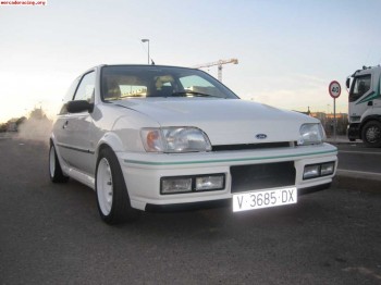 Vendo fiesta rs turbo del año 91. 190cv