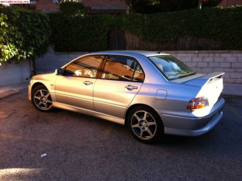 Mitsubishi lancer evo viii