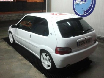 Saxo 16v año 2002