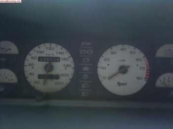 Saxo 1.6 vts 8v 100cv 2000€negociables se aceptan cambios